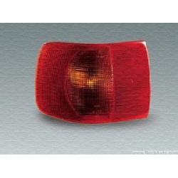 Audi 80 91-94 aizmugures stūris R MARELLI