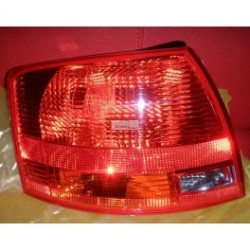 AD A4 05- aizmugures AVANT stūris L