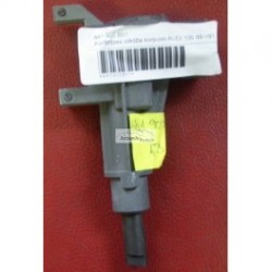 Audi 100 88-91 Aizdedzes slēdzenes korpuss 441 905 851