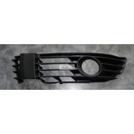 VW Passat 00-05 reste bamperī L ar miglas...