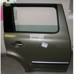 Škoda Yeti aizmugures labās durvis lietotas