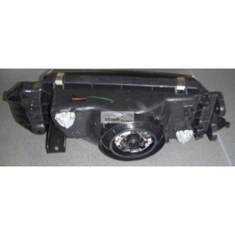 Mazda 323 90- priekšējais lukturis R, TYC
