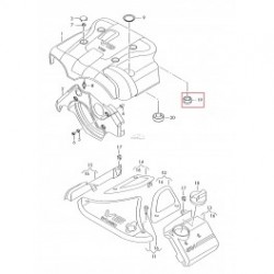 Audi dekoratīva motora vāka stiprinājums 06A103226 2
