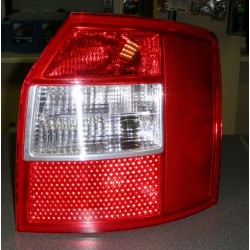 Audi A4 01- aizmugures AVANT R, 8E9945096A