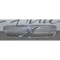 Volvo V50 04-07 radiatora reste 8678680, Lietota / USED