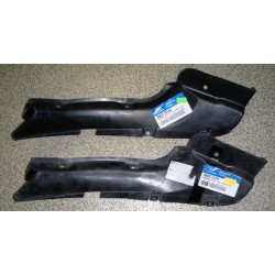 HYUNDAI ELANTRA 00-06  spārna sarga elements R 86822-2D500