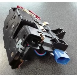 VW Touareg 02-06 durvju roktura mehānisms centrālai...