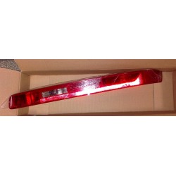 Audi Q7 05- aizmugures lukturis R bamperī MARELLI 4L0945096