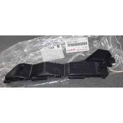 Avensis 03-08 bampera kronšteins uz spārna R,... 2