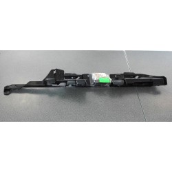 BMW E46 00- sedan aizmugures bampera stiprinājums L...