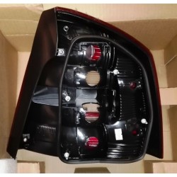 Škoda Octavia 08- aizmugures lukturis L HB, 1Z5945111A 2