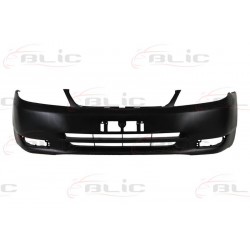 Toyota Corolla 02-04 priekšējais bamperis, hečbeks,...
