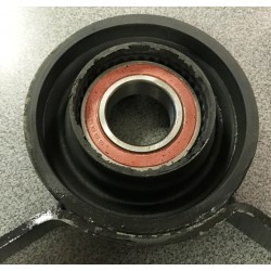 AUDI A6 97-05 Kardāna atbalsts 4A0521101B  2