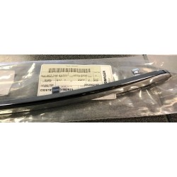 Audi A8 04-07 hroma uzlika R 4E0807244AA2ZZ 2