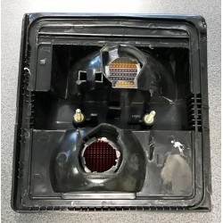 Audi 100 C3 82-1991 Aizmugures lukturi iekšējais L... 2