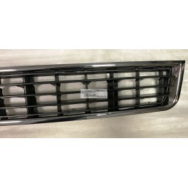 Audi A4 01-04 reste bamperī VID 8E0807647