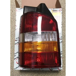 VW Transporter 03-09 aizmugures lukturis L 1D dzeltens...