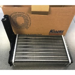 Salona radiators NISSENS NS70224,  	893819031D, 8D1819031C