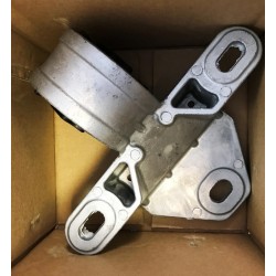  Voyager 01-07 dzinēja balsts priekšējais 2.5crd  3.3 3.8...