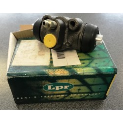 MAZDA 323 85-89 Bremžu cilindrs LPR 611 151,...