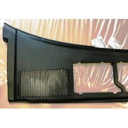 Audi A4 01-04 nosegs virs AKB 8E181944701C 2