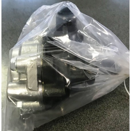 Toyota Corolla 92-97 stūres pastiprinātāja sūknis - jauns 44320-12391, 4431012500