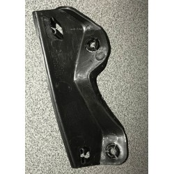 VW Passat 05-10 spārna stiprinājums L 3C0807505