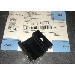 BMW X5 E53 stiprinājums 17111439118 2