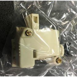 VW Passat 96-00, Golf 4 bagažnieka slēdzenes motoriņš COMBI 3B5827061B, 1C0827425, 3B0959781C 2