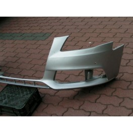 Lietots AUDI A4 2009 priekšējais bamperis