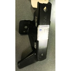 Opel Vivaro priekšējā bampera stiprinājums R, 93161986, 4431584