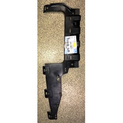 BMW E90, 91 aizmugures bampera nosegs vidus 51127163847 2