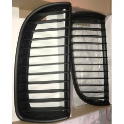 BMW E90, E91 04-08 reste L, R melnas komplekts