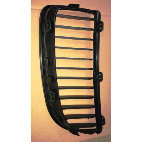 BMW E90, E91 04-08 reste L, R melnas komplekts