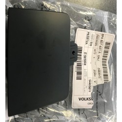 Audi A3 03-08 aizmugures vilkšanas āķa vāciņš 8P4807441A