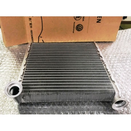 Audi A3, VW salona radiators 5Q0 819 031B