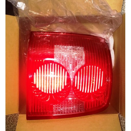 VW Passat 00-05 aizmugures lukturis COMBI L