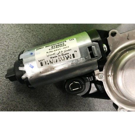 Logu tīrītāja motors VALEO 579603, 8E9955711A, 8E9955711E