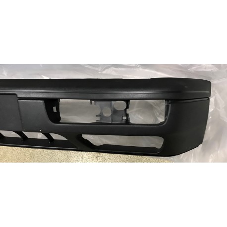 VW Golf 91-97 bamperis melns struktūrā...