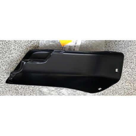 Nissan PICK-UP 98-02 bamperis stūris R 62024-3S200