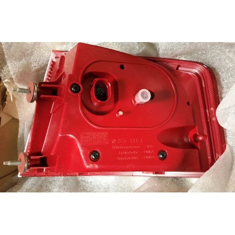 Audi A8 08-10 aizmugures stūris L ULO 4E0945095H