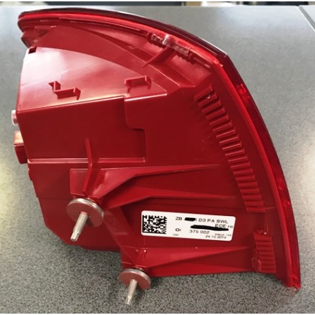 Audi A8 08-10 aizmugures stūris R ULO  4E0945096H