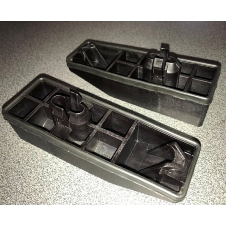 Audi A6 05- domkrata vietas paliknis Priekšā komplekts 4F0802845