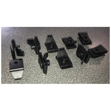 Toyota uzgrieznis skrūvei 5.6MM plastmasas 53789-14010 B22049