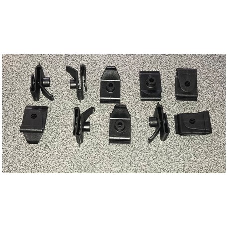 Toyota uzgrieznis skrūvei 5.6MM plastmasas 53789-14010 B22049