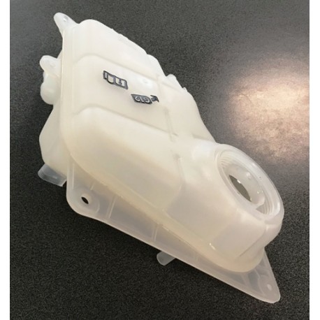 Audi A4 99-01 izplešanās tvertne ar devēju 8D0121403L,  	8D0121403F