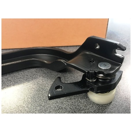 Mercedes Sprinter 06-13 bīdāmo durvju rullītis apakšas R 2E1843398, 2E1843398C, 9067600547