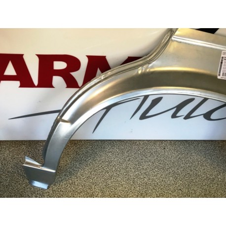 BMW 3 E30 82-87 arka 4D L