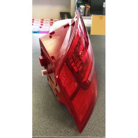 Audi A8 08-10 aizmugures stūris L ULO 4E0945095H