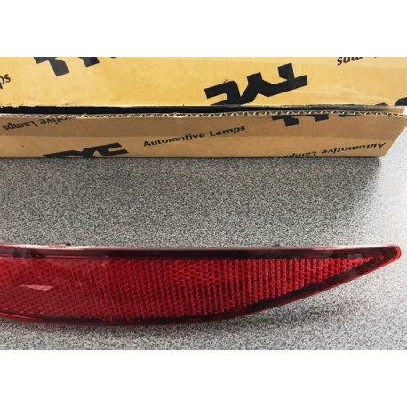 VW Golf 12- aizmugures atstarotājs L sarkans TYC  5G0945105